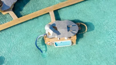 Imagem aérea de um dos hotéis nas Ilhas Maldivas, o Soneva Fushi - Blog Terramundi