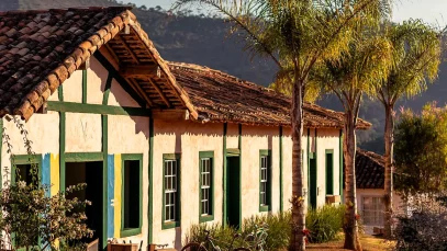 Ver mais: Uma vila em Minas onde natureza, comunidade e regeneração se encontram em uma forma mais consciente de viajar.